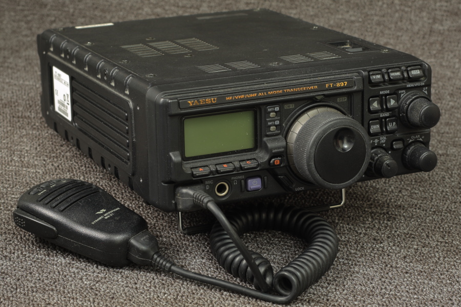 A Yaesu FT897